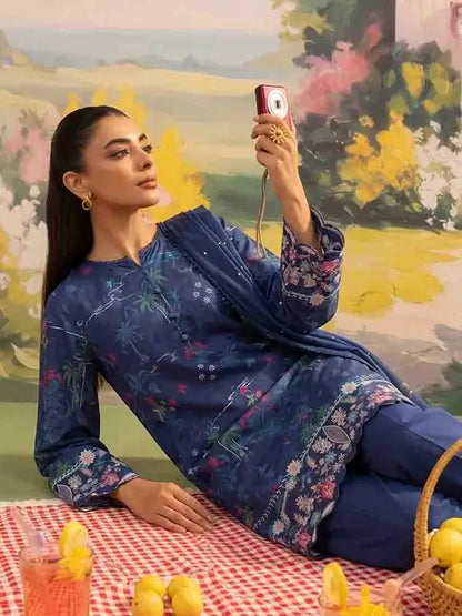 COZY BLOOMS 3-Piece Digital Printed Slub Khaddar Suit