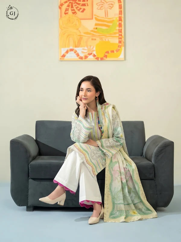 POPINN Digital Printed Khaddar 3-Piece Unstitched Suit